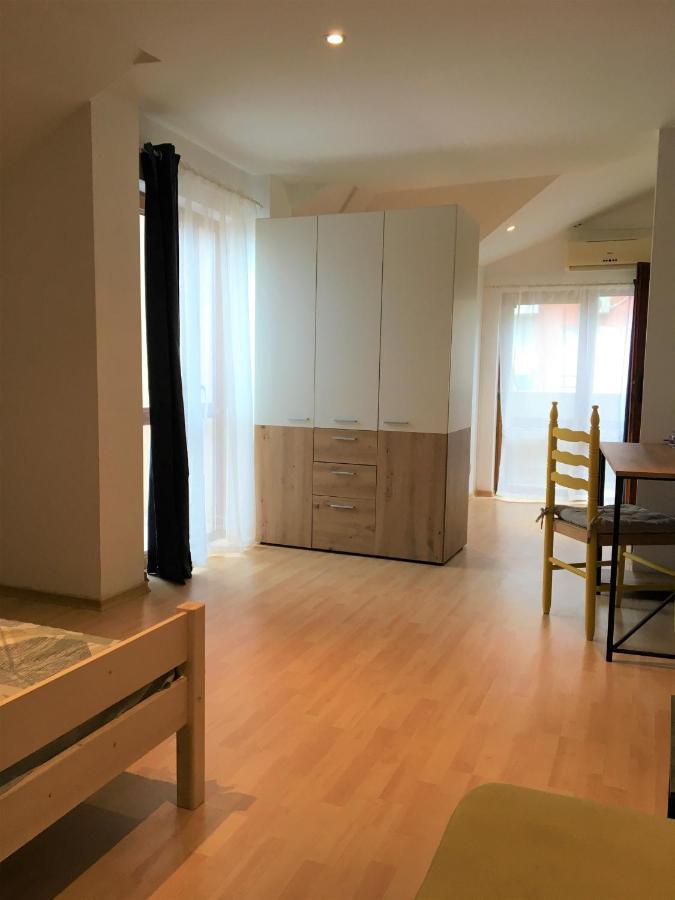 Стаи За Гости Димитрови Burgas Exteriör bild